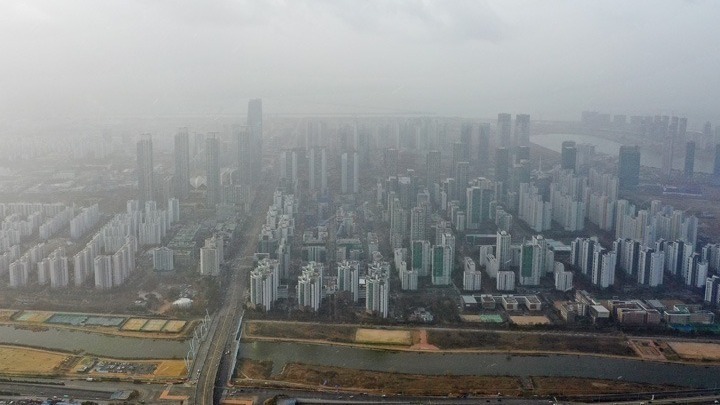 Η έκθεση στην ατμοσφαιρική ρύπανση συνδέεται με αυξημένο κίνδυνο εγκεφαλικού επεισοδίου εντός 5 ημερών