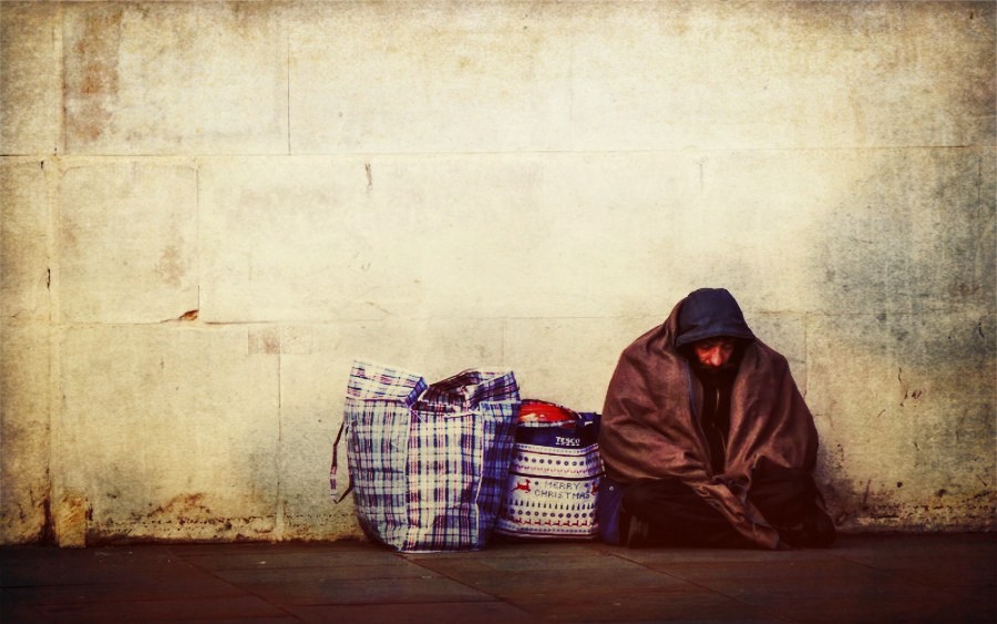 Η κρίση κατοικιών στις ισπανικές πόλεις αυξάνει το ποσοστό των αστέγων – Την…