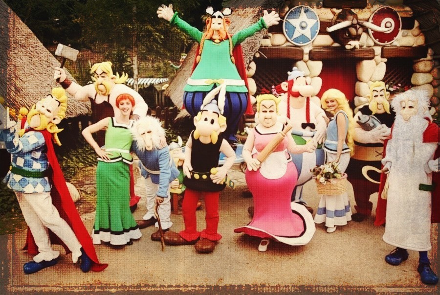 Φωτεινή Τομαή / Στη χώρα του Αστερίξ