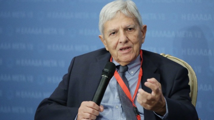 Η παρουσίαση του βιβλίου του Τάσου Γιαννίτση και η προειδοποίηση για το «τρίγωνο ακινησίας-αδιαφορίας-διαφθοράς»