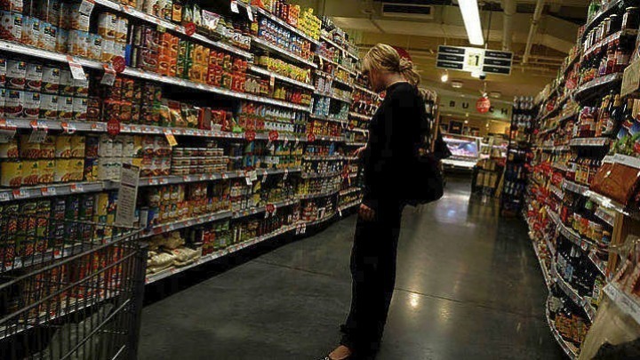 Τα υπερ-επεξεργασμένα τρόφιμα συνδέονται με υψηλότερο κίνδυνο καρκίνου του στόματος, του λαιμού και του οισοφάγου