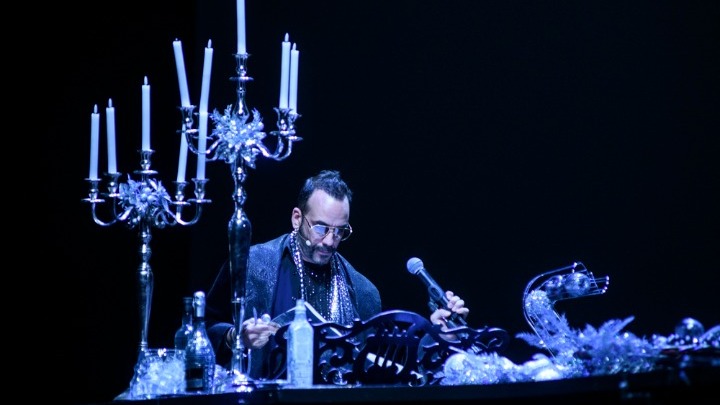 Scrooge & Ghosts and Rock ‘n’ Roll στο CHRISTMAS THEATER