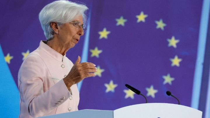 Αοριστίες της  Ευρωπαϊκής  Κεντρικής  Τράπεζας  για τη  μείωση  των  επιτοκίων