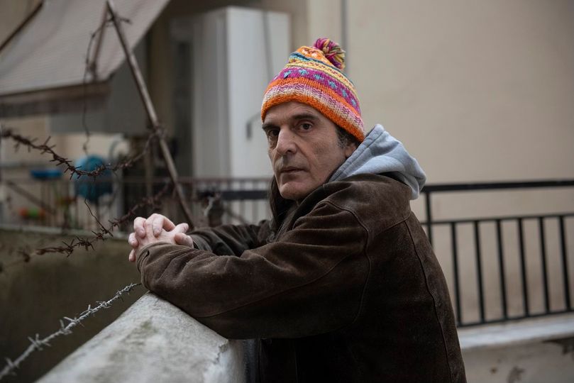 Γιώργος Τόλιος: Πέθανε ο ντράμερ του θρυλικού συγκροτήματος Τρύπες