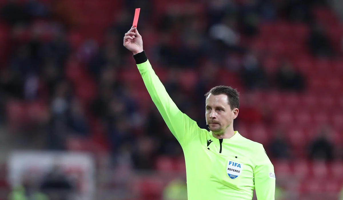 UEFA: Τέλος οι ξένοι διαιτητές στην Ελλάδα