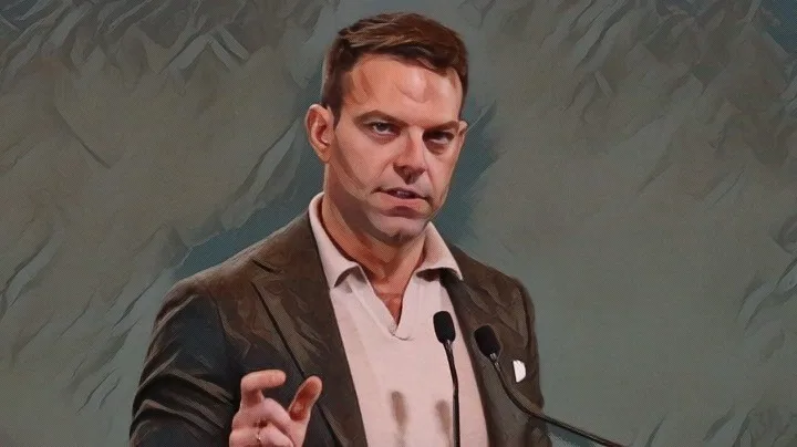 Κασσελάκης: «Πρέπει να γίνουμε καλύτερη χώρα»