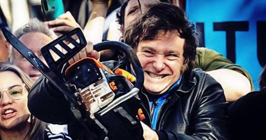 Ρόσα Μοντέρο / Το σεξ απίλ του αλυσοπρίονου