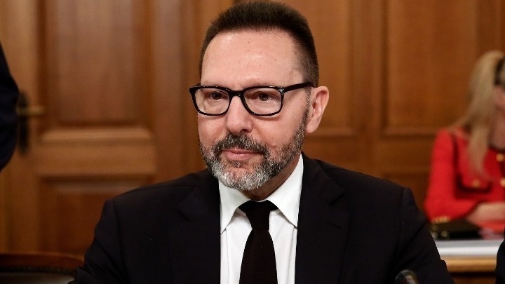 Στουρνάρας: «Ναι» στην ενσωμάτωση των μεταναστών στο εργατικό δυναμικό της χώρας