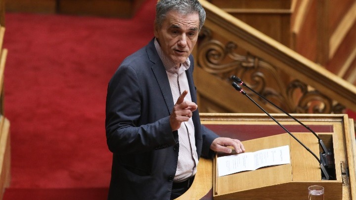 Τσακαλώτος: Ο πολιτικός διάλογος υποβαθμίστηκε από την κυβέρνηση