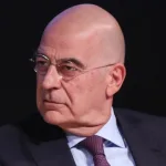Νίκος Δένδιας: Αποστασιοποίηση από την κυβερνητική γραμμή – «Το Μνημείο του Αγνώστου Στρατιώτη δεν είναι εργαλείο πολιτικής»