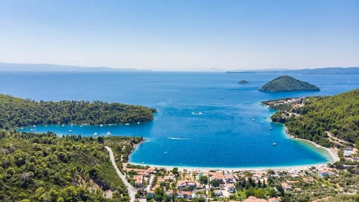 Οι New York Times προβάλλουν το Mamma Mia και τη Σκόπελο μέσω της μουσικής