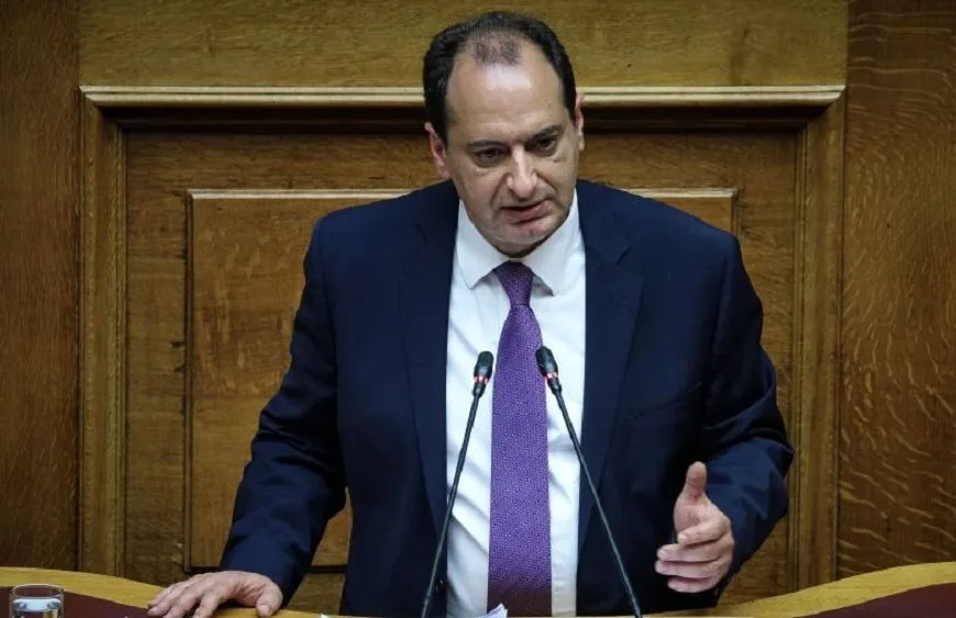 Χρ. Σπίρτζης για τα Τέμπη: Η Δικαιοσύνη αρμόδια για τις ευθύνες – Κατέθετε για 11,5 ώρες