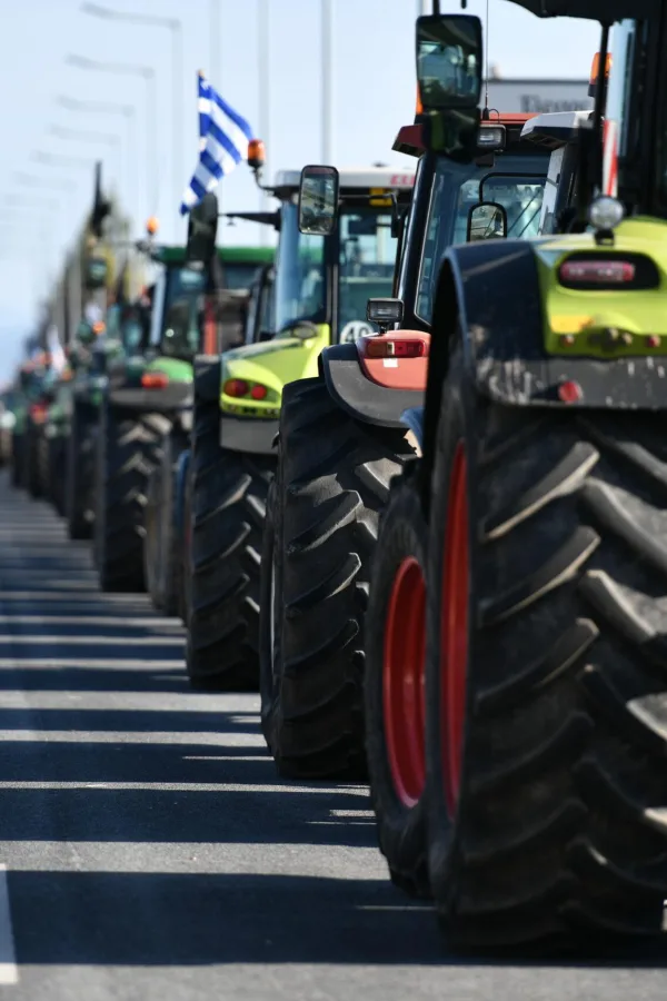 Ναυάγησε ο διάλογος κυβέρνησης – αγροτών εν μέσω αλληλοκατηγοριών