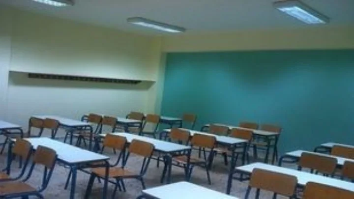 Διαμαρτυρία για την αναστολή λειτουργίας τριών ειδικών σχολείων στην Πυλαία