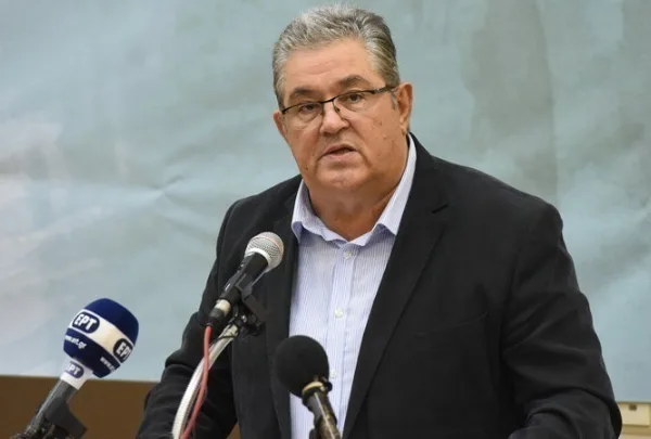 Κουτσούμπας: Παρακαταθήκη ο κοινός αγώνας εργαζομένων, αγροτών, ΕΒΕ, φοιτητών, μαθητών, συνταξιούχων