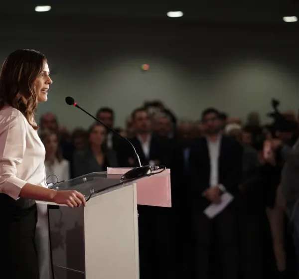 Αχτσιόγλου στο libre: Η Νέα Αριστερά δεν είναι ούτε “συνέχεια” του ΣΥΡΙΖΑ ούτε τα θραύσματά του