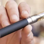 Παν. Μπεχράκης: Το ηλεκτρονικό τσιγάρο είναι πιο επικίνδυνο από το κανονικό – «Ύποπτο» για ανάπτυξη όγκων