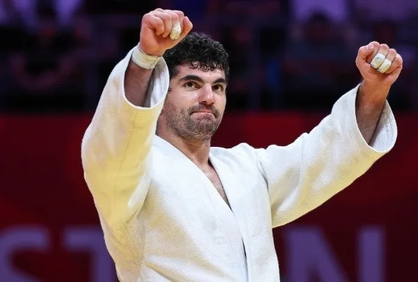 Χρυσό μετάλλιο ο Θεόδωρος Τσελίδης στο Γκραν Σλαμ της Τασκένδης