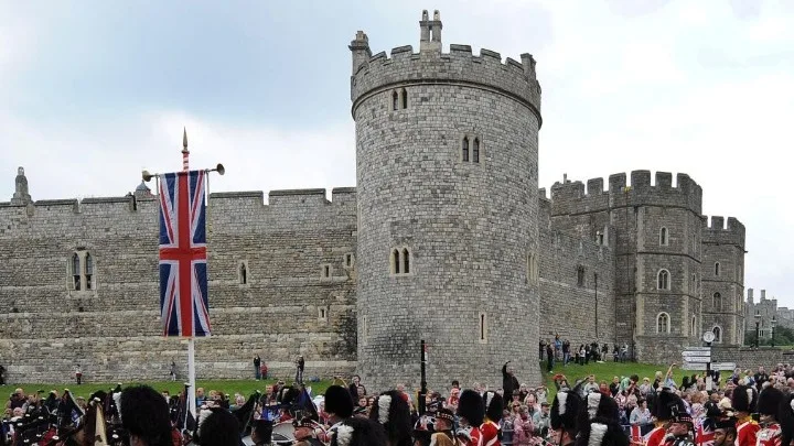 Ο οίκος Dior θα παρουσιάσει την cruise συλλογή του στη Σκωτία