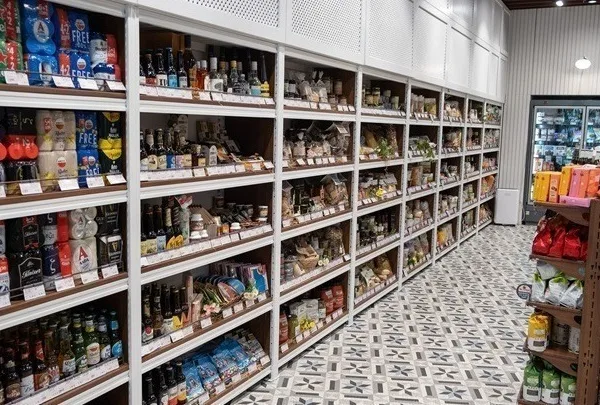 Στροφή σε ελληνικά και ιδιωτικής ετικέτας προϊόντα από τους καταναλωτές