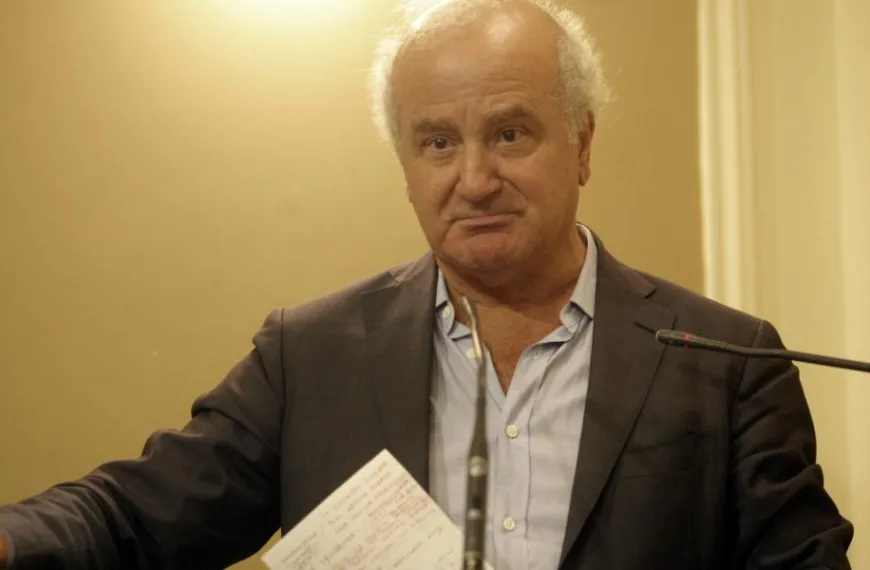Πέθανε το ιστορικό στέλεχος του ΠΑΣΟΚ Μιχάλης Χαραλαμπίδης