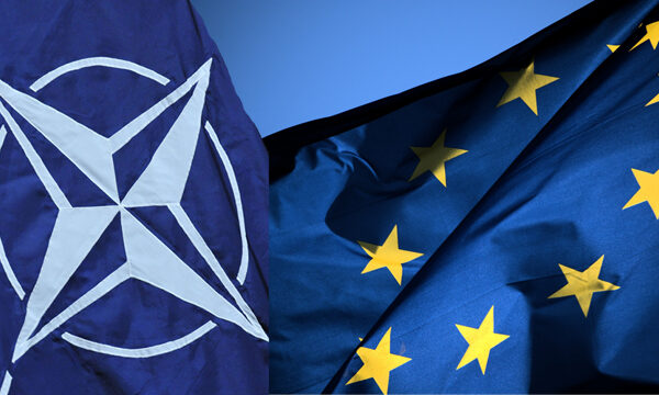 Politico: «Οι ΗΠΑ πολεμούν, ο ΟΗΕ ταΐζει, η ΕΕ πληρώνει»