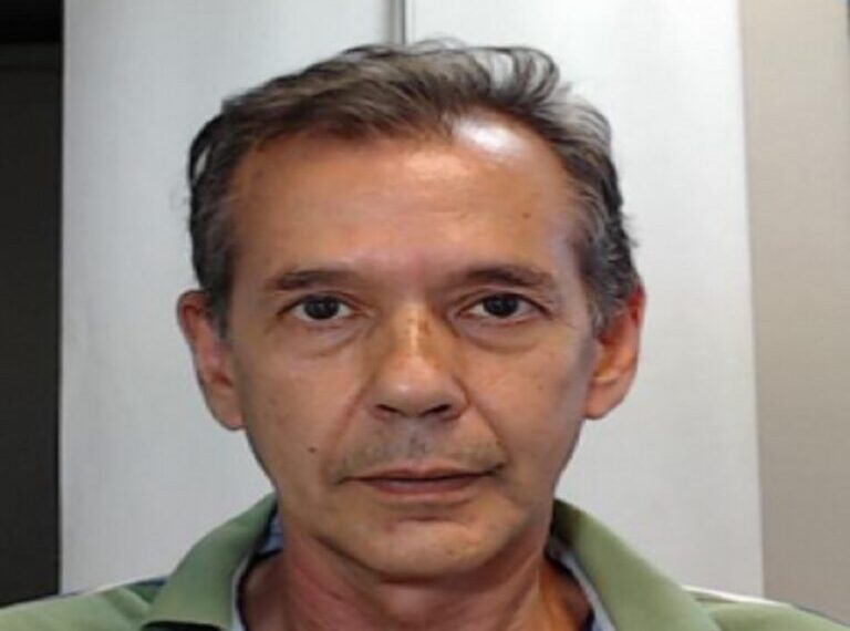 Πέθανε ο δημοσιογράφος ο Μανώλης Σπανάκος