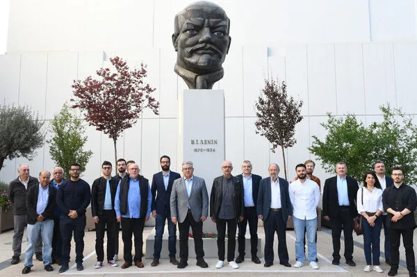 Ο Δ. Κουτσούμπας παρουσίασε την Διακήρυξη των Κομμουνιστικών και Εργατικών Κομμάτων της Ευρώπης για τις ευρωεκλογές