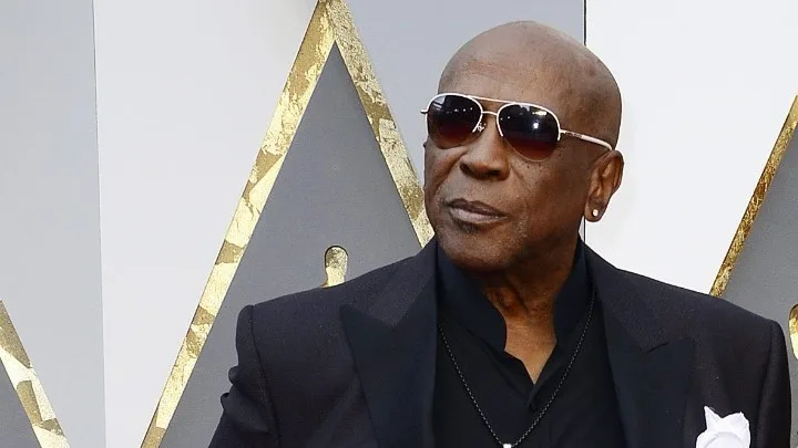 Ο Κόλμαν Ντομίνγκο απέδωσε φόρο τιμής στον Λούις Γκόσετ Τζούνιορ