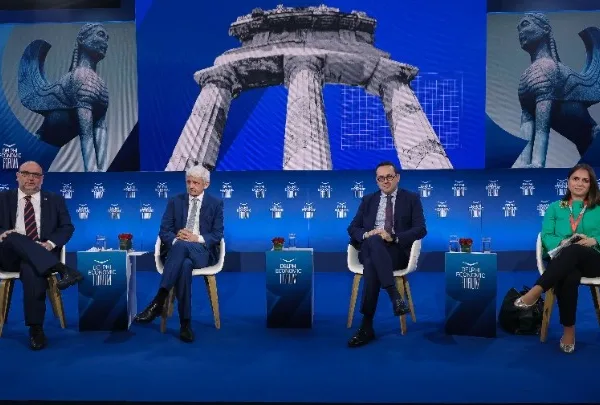Μ. Dzurinda: Η ΕΕ δεν έχει άλλα περιθώρια καθυστερήσεων