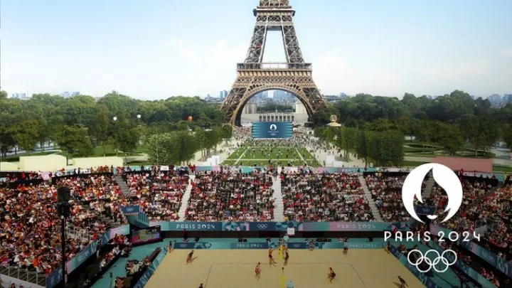 Παρίσι 2024: Βέβαιος για «μεγαλειώδη» τελετή έναρξης ο Μακρόν