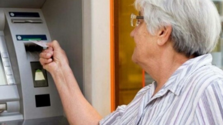 Συντάξεις: Που θα φτάσουν τα όρια ηλικίας από…