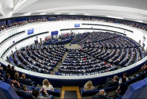 Το Ευρωπαϊκό Κοινοβούλιο ενέκρινε την ευρωπαϊκή νομοθεσία για τη βελτίωση των συνθηκών&hellip;