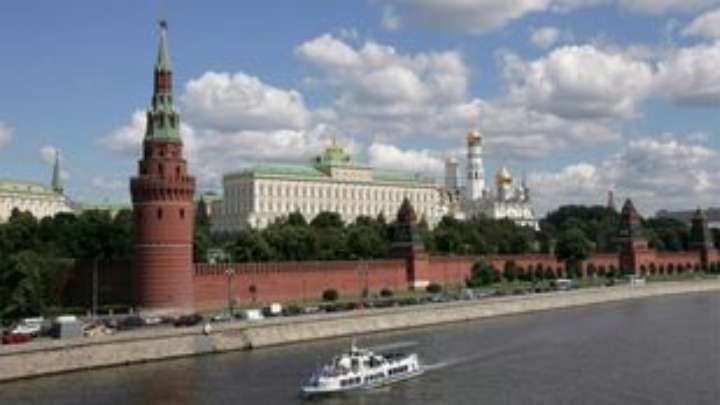 Η Μόσχα προειδοποιεί τη Δύση με σκληρή απάντηση αν αγγίξει τα περιουσικά της στοιχεία που έχουν παγώσει