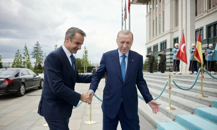 Αντιναύαρχος Β. Μαρτζούκος / Συνάντηση κορυφής Ελλάδος-Τουρκίας: Να ηρεμήσουμε ή να ανησυχήσουμε;