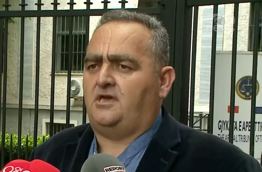 Αποφυλακίζεται ο Φρέντης Μπελέρης