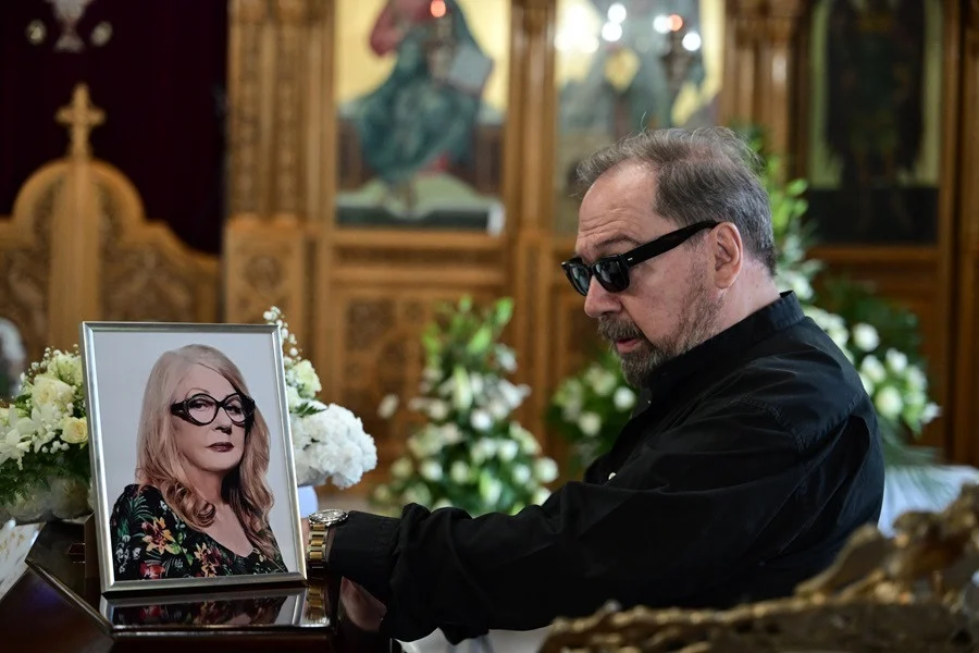 Συγκίνηση στην κηδεία της Άννας Παναγιωτοπούλου