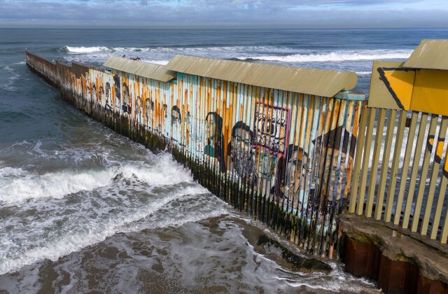 CBS: Σχέδιο Μπάιντεν για εγκατάσταση μεταναστών από Λατινική Αμερική στην Ελλάδα – Υπάρχει&hellip;