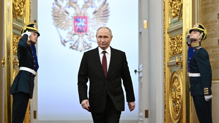 Ο Βλαντίμιρ Πούτιν ορκίστηκε για μια πέμπτη θητεία στο ύπατο αξίωμα