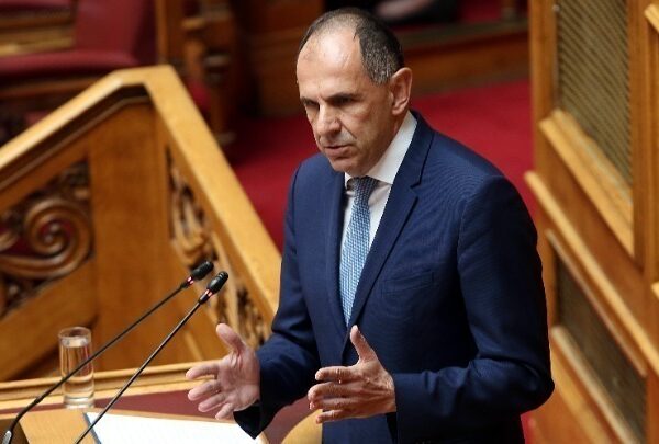 Γεραπετρίτης: Δεν είναι πατριώτης εκείνος που δεν τόλμησε να κάνει όσα σήμερα&hellip;