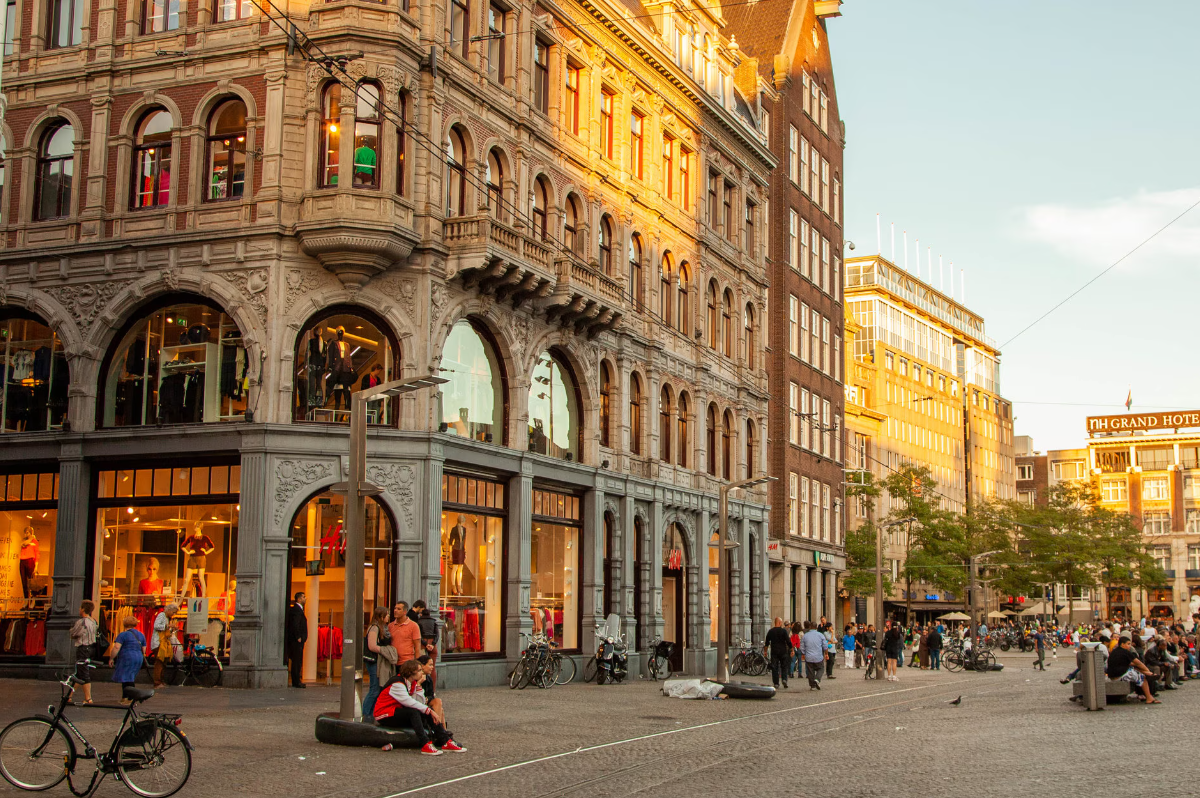 Στέγη: Το πιο «καυτό» ζήτημα για το οποίο σιωπούν οι Ευρωπαίοι πολιτικοί