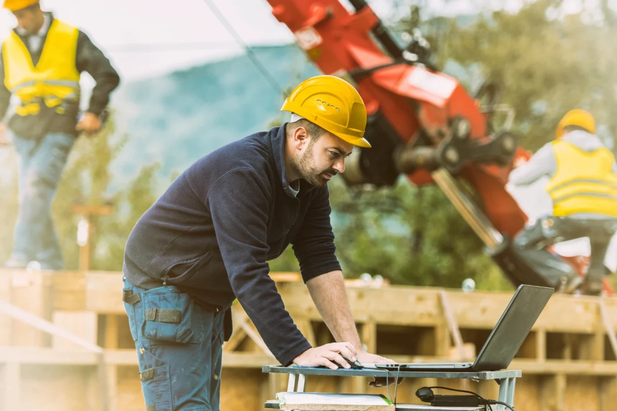 Ευρώπη: Τα εργασιακά δικαιώματα εξασθενούν