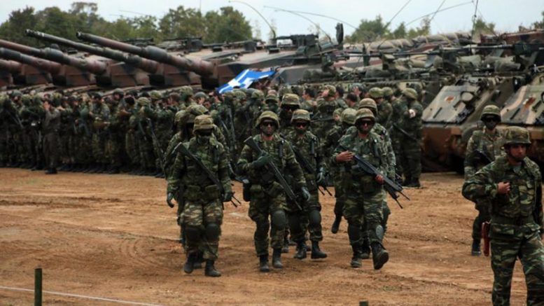 Μαρινάκης: «Δεν θα πάνε ελληνικά στρατεύματα στην Ουκρανία»