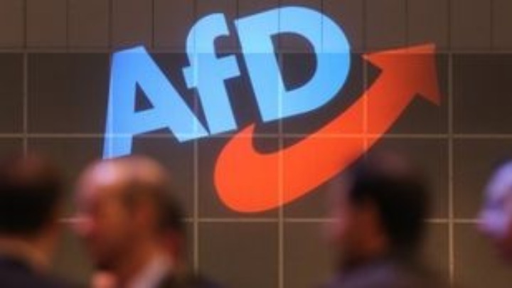 Το ακροδεξιό γερμανικό κόμμα AfD παραμένει στη 2η θέση μια εβδομάδα πριν από…