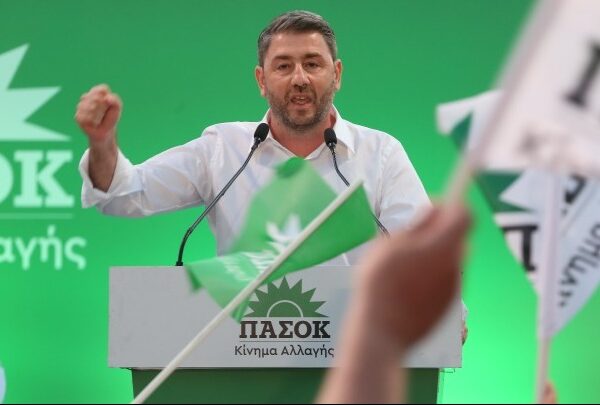 Ανδρουλάκης: Με το ΠΑΣΟΚ-Κίνημα Αλλαγής για να υπάρχει ισχυρή και αξιόπιστη αντιπολίτευση 