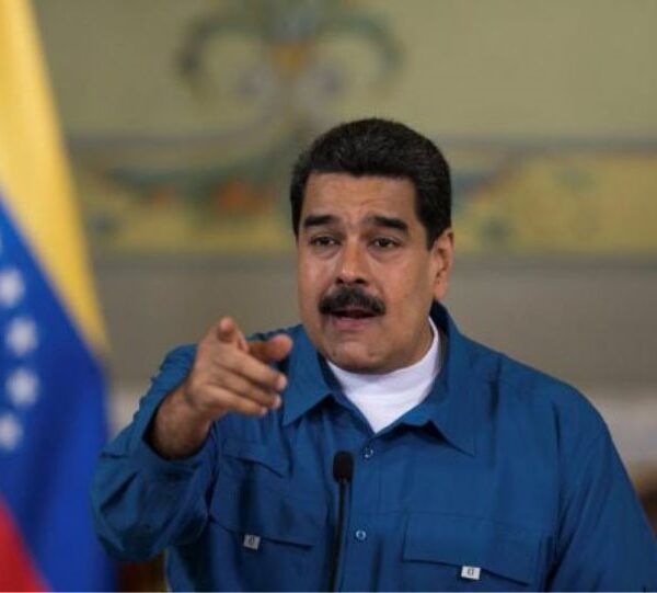 Η Ουάσινγκτον σκληραίνει τη στάση της: Κλιμάκωση Τραμπ και φήμες για φυγή&hellip;