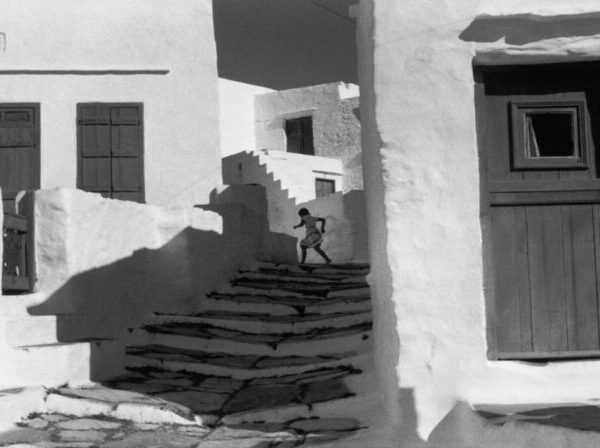 HENRI CARTIER-BRESSON – MARTINE FRANCK: Διπλό φωτογραφικό αφιέρωμα από το Ίδρυμα Βασίλη&hellip;