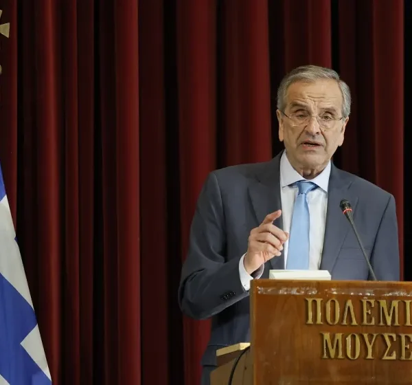 Αντώνης Σαμαράς: Ο πρωθυπουργός κάνει λάθος να επιμένει στο λάθος για τους ομόφυλους γάμους και την τεκνοθεσία
