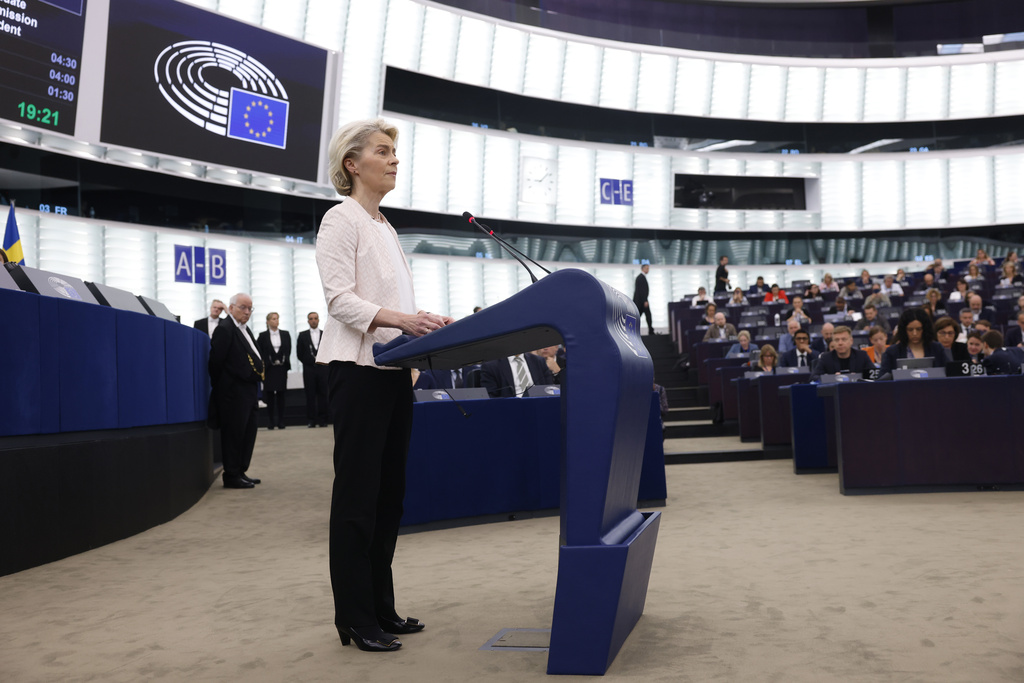 Ούρσουλα φον ντερ Λάιεν, Αντόνιο Κόστα και Ρομπέρτα Μετσόλα χρησιμοποίησαν ιδιωτικό τζετ για&hellip;