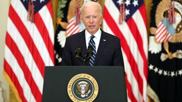 Ο Μπάιντεν ζήτησε από τους Δημοκρατικούς του Κογκρέσου να παραμείνουν στο πλευρό του